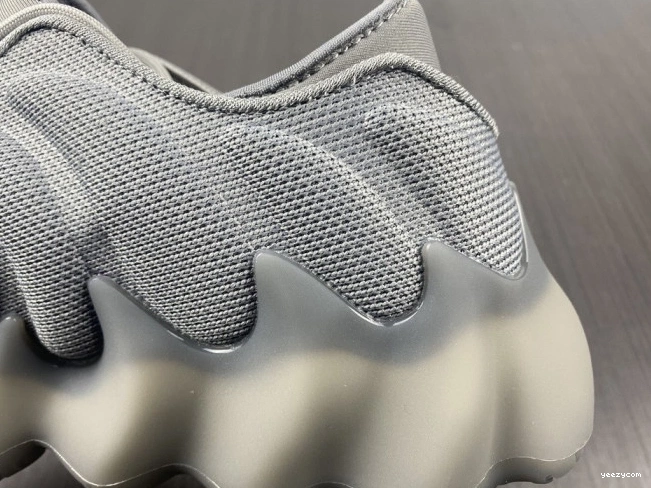 400 ADIDAS H68033 YEEZY 1031